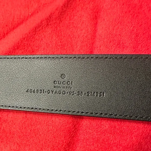 Gucci Marmont Black Gold Leather Belt - AUTHENTIC - Picture 5 of 5